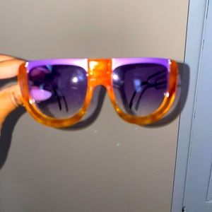 Fendi Sunglasses w Case